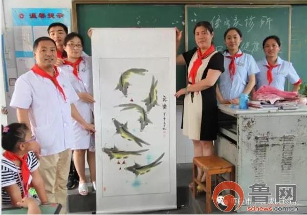 六一”兒童節(jié),，侯成慶診所走進鑫昌路小學(xué)開展愛心公益行動