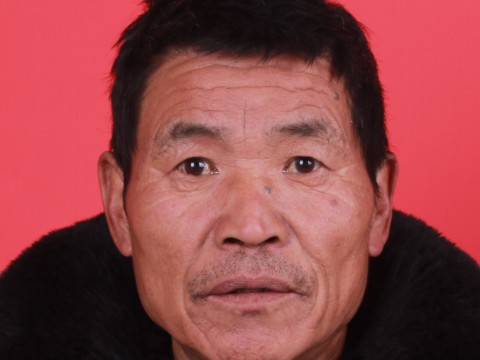 李華順：一位樸實(shí)農(nóng)家漢的義舉路