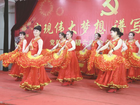 全會(huì)精神進(jìn)萬(wàn)家